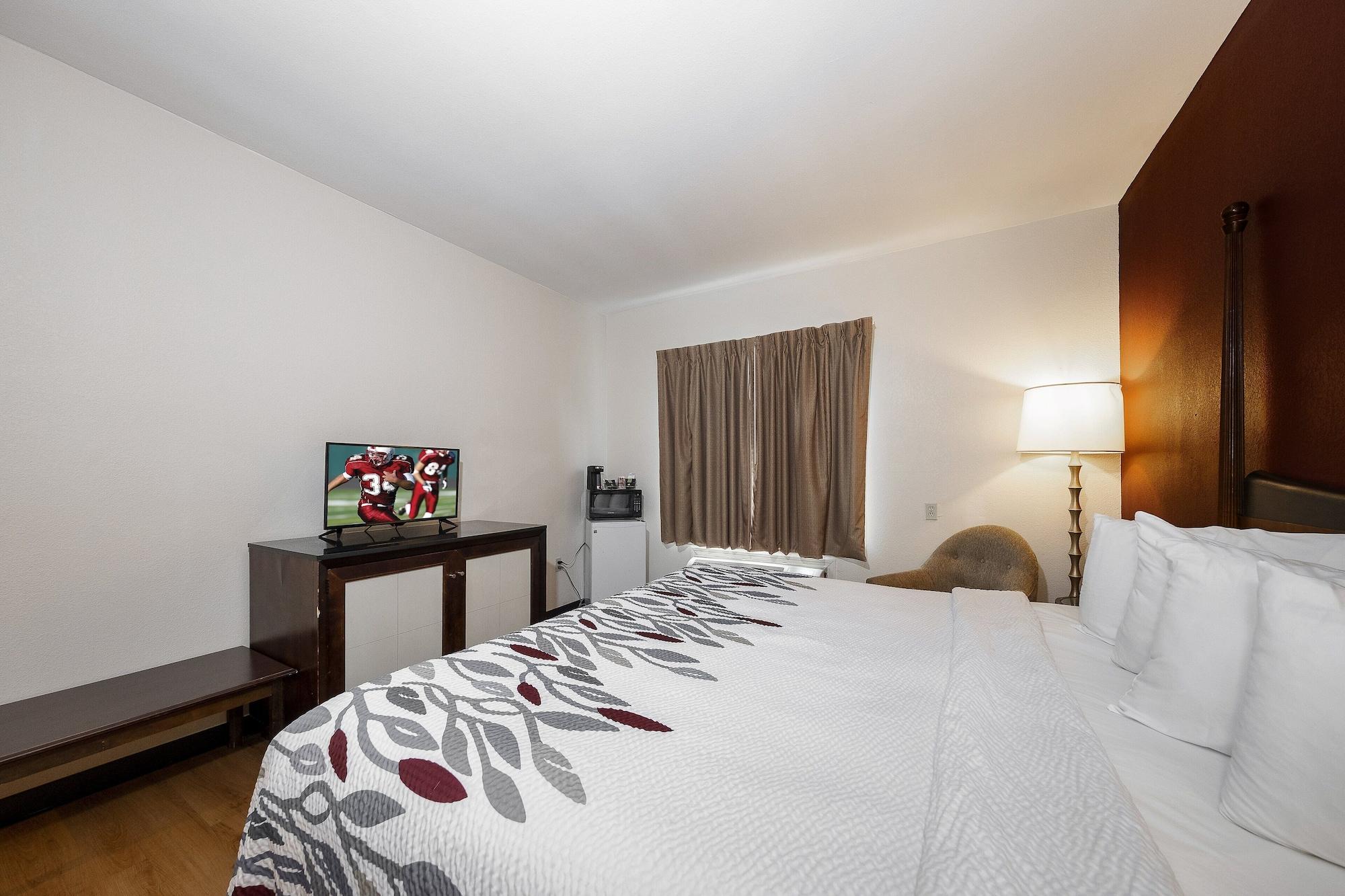 Red Roof Inn & Suites Biloxi - Ocean Springs Esterno foto