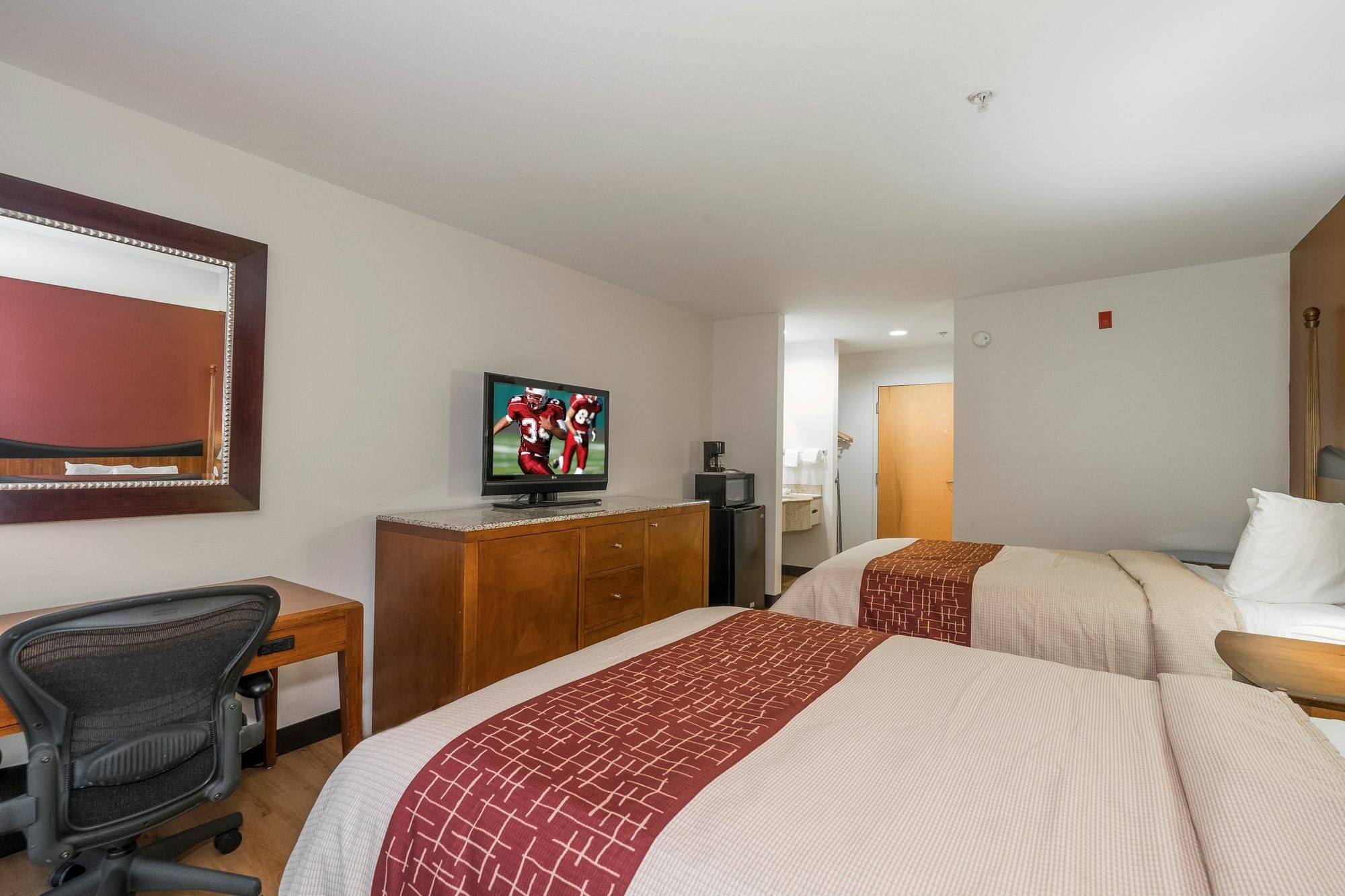 Red Roof Inn & Suites Biloxi - Ocean Springs Esterno foto